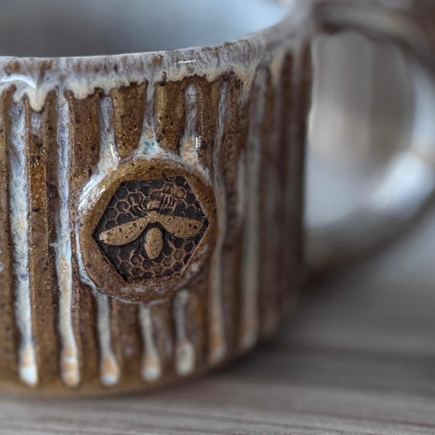 Mugs: Bee II