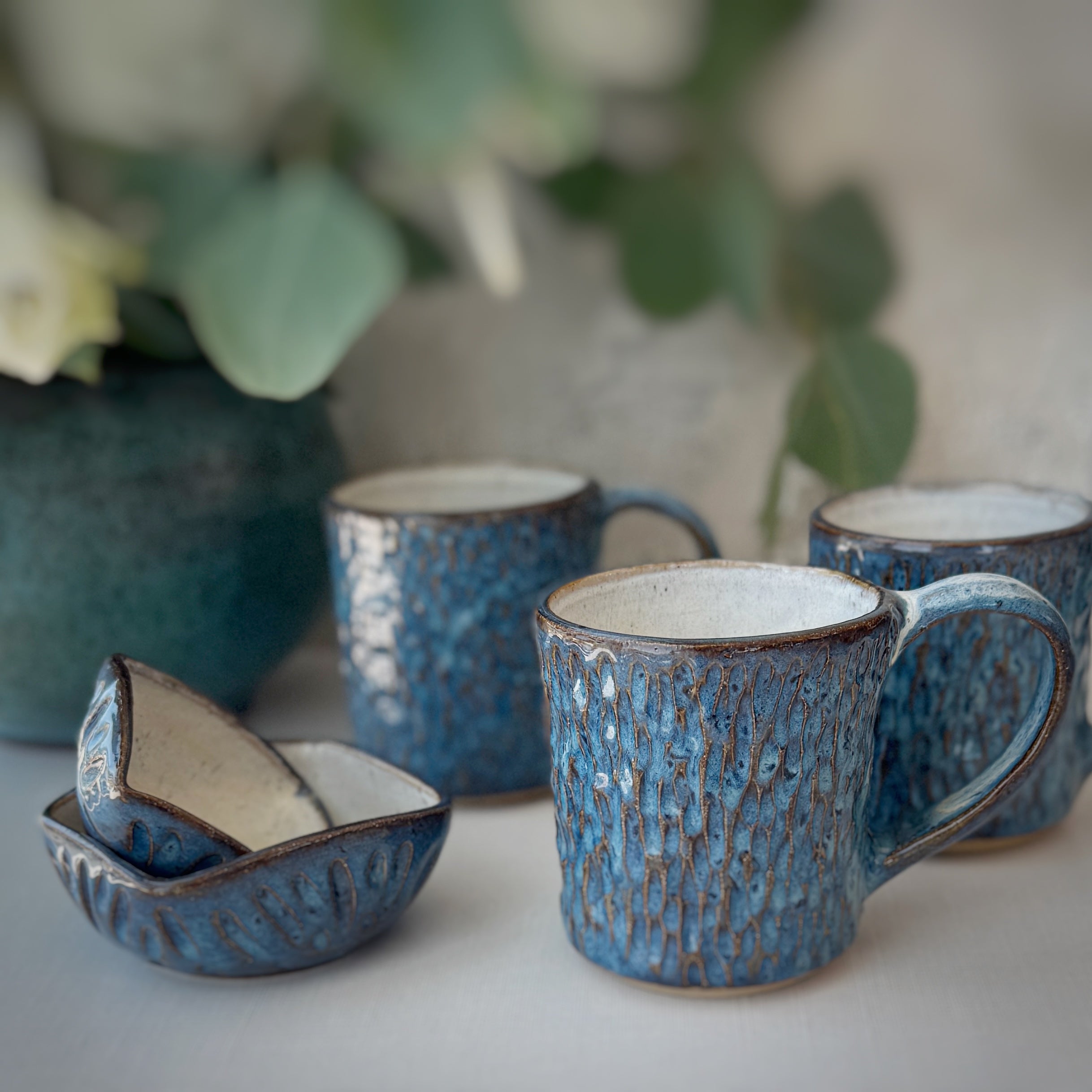Mugs: Blue Textured